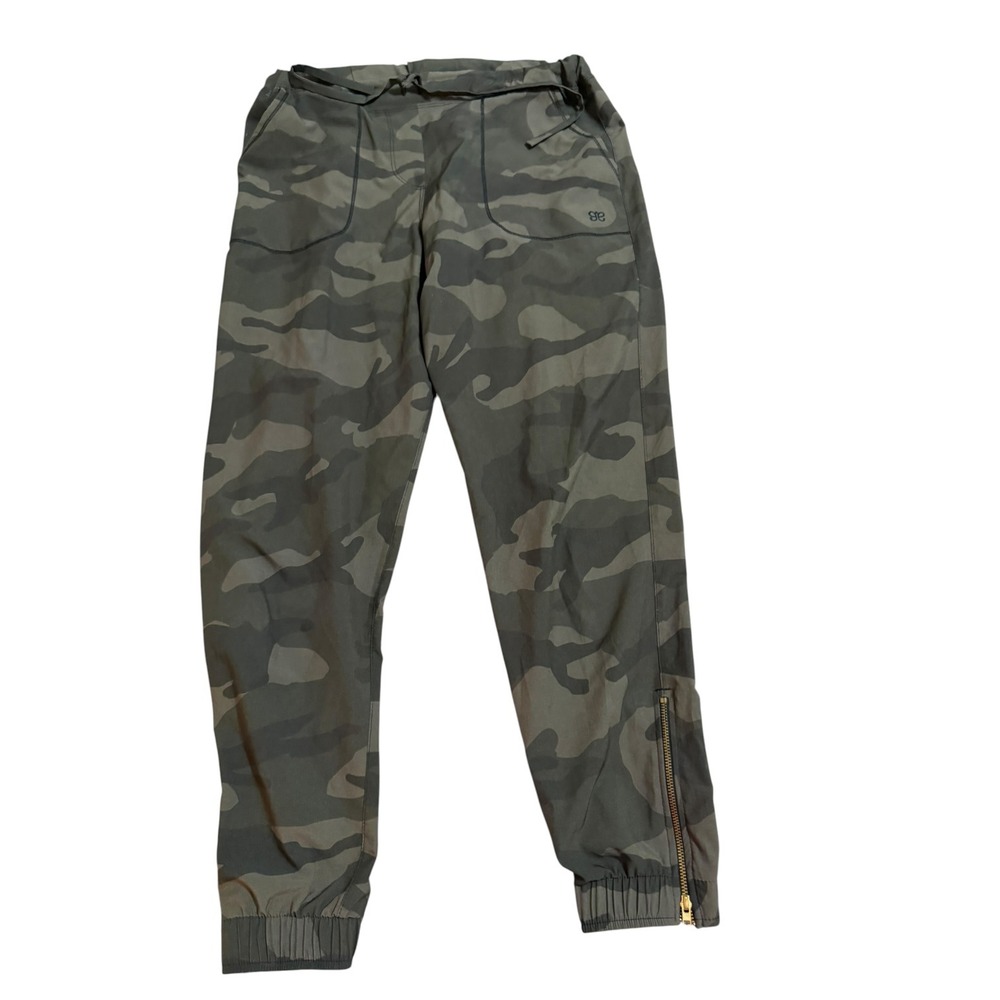 Albion Fit Jetsetter Camo Joggers Size XS Green Camouflage Ankle Zip Athleisure